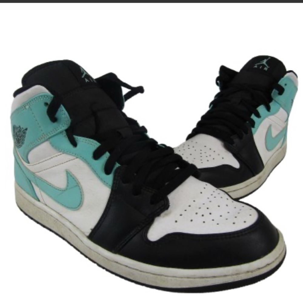 Nike Air Jordan 1 Mid 'Tropical Twist', Size: 11 (Men) flaws